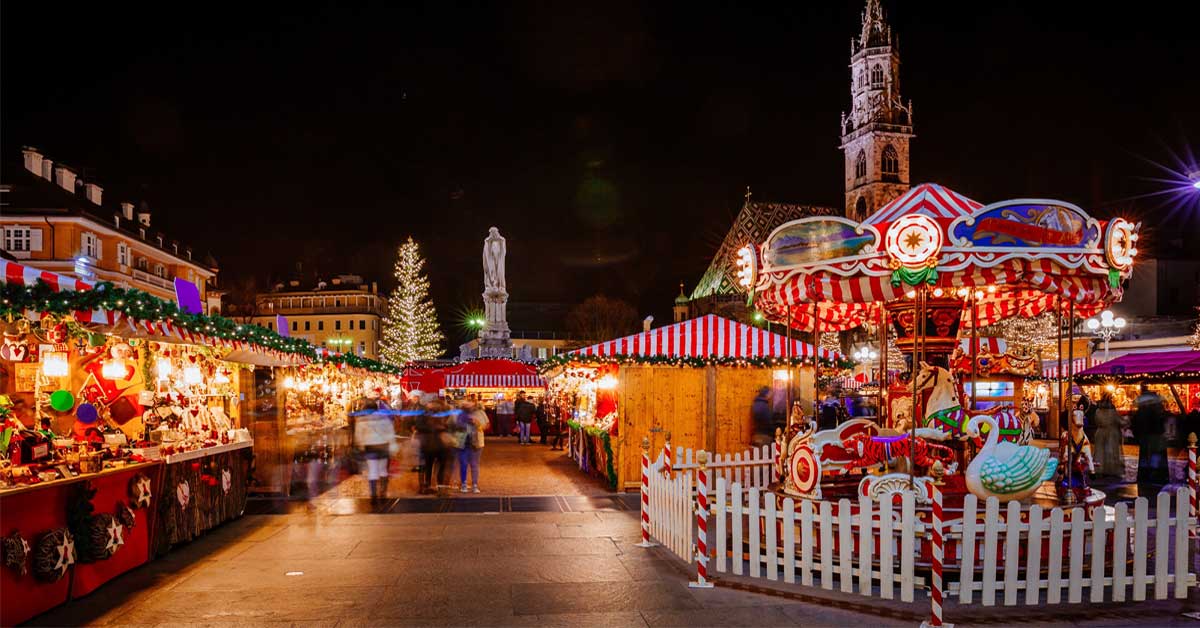 Christmas in Italy market